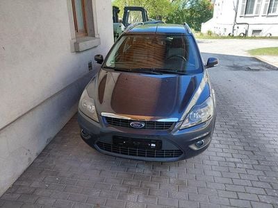 Second-hand Ford Focus 101 CP (74 kW) 2009 Gri Berlinǎ