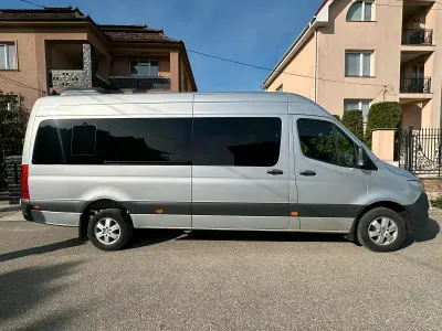Gebraucht Mercedes Sprinter 190 PS (139 kW) 2019 Silber Van