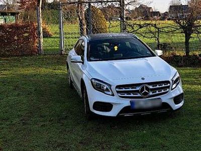 Gebraucht Mercedes GLA180 AMG line 122 PS (89 kW) 2018 Weiß SUV