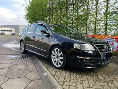 Usata VW Passat R-line 170 CV (125 kW) 2009 Nero Station wagon