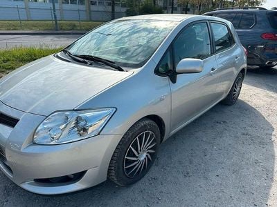 Usata Toyota Auris Sol 124 CV (91 kW) 2008 Argento Utilitaria