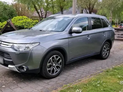 Occasion Mitsubishi Outlander 150 PK (110 kW) 2015 Grijs SUV