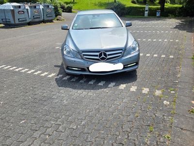 Mercedes E220