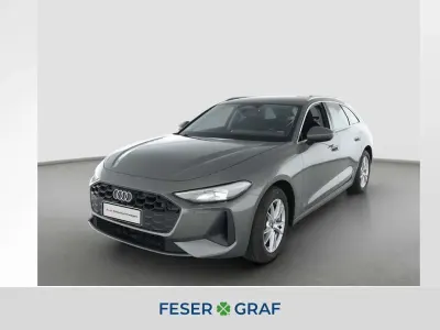 Gebraucht Audi A5 Sport 204 PS (150 kW) 2025 Chronosgrau metallic Kombi