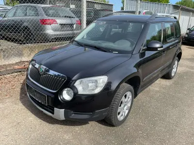 Usata Skoda Yeti Ambition 110 CV (80 kW) 2012 Nero SUV