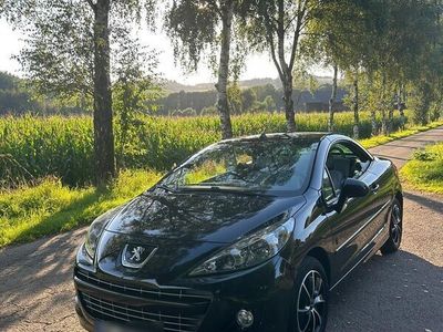 gebraucht Peugeot 207 CC Cabrio