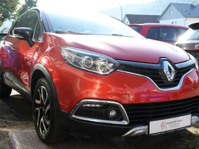 Gebraucht Renault Captur XMOD 110 PS (80 kW) 2016 Rot SUV