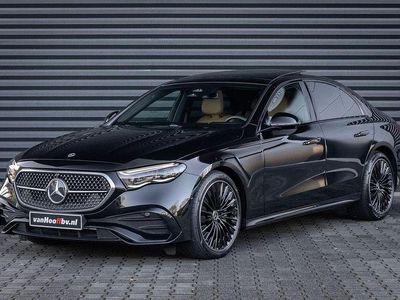 Schwarz Gebraucht 2025 Mercedes E450 AMG line Limousine | 87.725 €