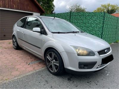 gebraucht Ford Focus 2.0 Benzin coupe