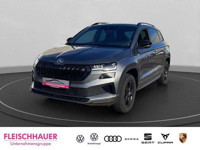 Grau Gebraucht 2018 Skoda Karoq SportLine SUV | 29.990 €