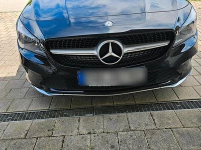 Mercedes CLA200