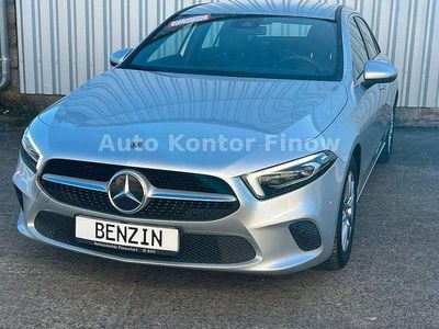 Gebraucht Mercedes A200 Progressive 163 PS (119 kW) 2020 Silber Limousine