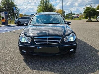 Mercedes C200