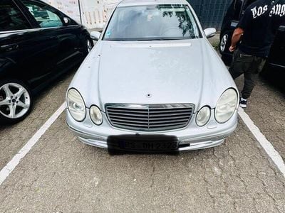 Mercedes E270