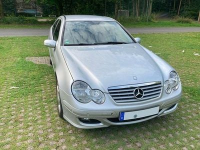 Mercedes C180
