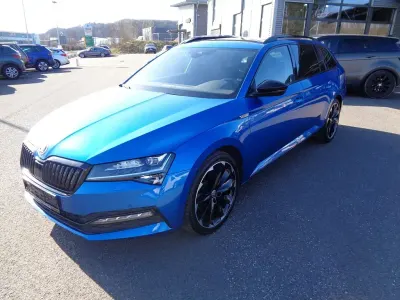 Usata Skoda Superb SportLine 200 CV (147 kW) 2020 Blu Station wagon