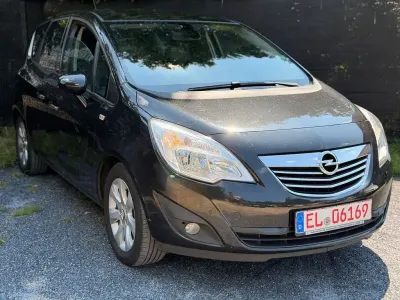 Gebraucht Opel Meriva 120 PS (88 kW) 2013 Schwarz Van / Kleinbus