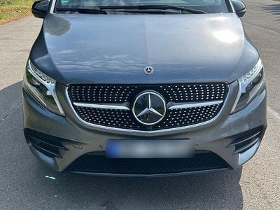 Mercedes V300
