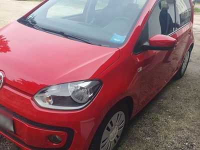 gebraucht VW up! colour fortana red