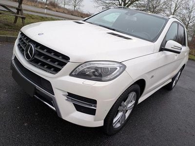 Weiß Gebraucht 2015 Mercedes ML500 AMG SUV | 16.500 € (Guter Preis)