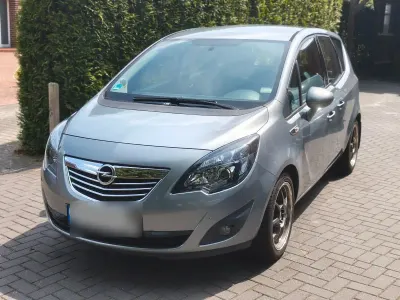 Gebraucht Opel Meriva Color Edition 120 PS (88 kW) 2011 Grau Van / Kleinbus
