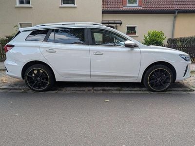 MG MG5 EV