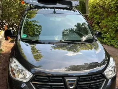 Gebraucht Dacia Dokker Comfort 131 PS (96 kW) 2020 Schwarz Van / Kleinbus