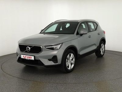 Neu Volvo XC40 163 PS (119 kW) 2025 Grau SUV