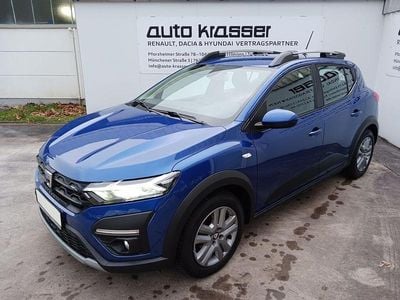 Ironblau Gebraucht 2022 Dacia Sandero Comfort SUV | 12.990 € (Guter Preis)