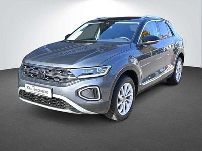 Gebraucht VW T-Roc Style 150 PS (110 kW) 2024 Grau SUV