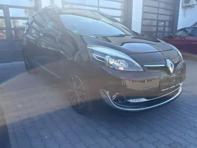 Gebraucht Renault Grand Scénic III Bose Edition 150 PS (110 kW) 2013 Schwarz Van / Kleinbus