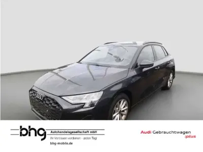 Gebraucht Audi A3 Ambiente 150 PS (110 kW) 2025 Manhattangrau metallic Limousine