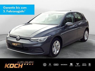 Gebraucht VW Golf VIII Life 131 PS (96 kW) 2020 Grau Limousine