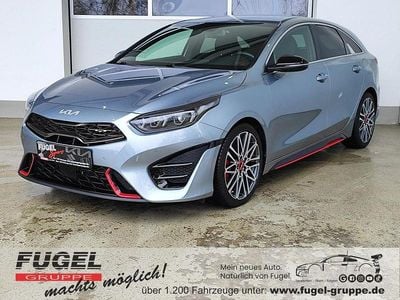 Gebraucht Kia ProCeed Comfort 204 PS (150 kW) 2022 Lunarsilber met. Kombi