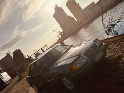Gebraucht Mercedes 300 113 PS (83 kW) 1991 Schwarz Limousine