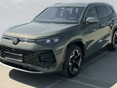 Neu VW Tayron R-line 204 PS (150 kW) 2026 Grün SUV