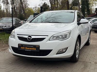 Gebraucht Opel Astra 87 PS (63 kW) 2010 Weiß Limousine