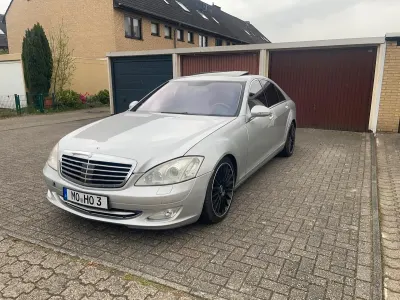 Gebraucht Mercedes S500 2007 Silber Limousine