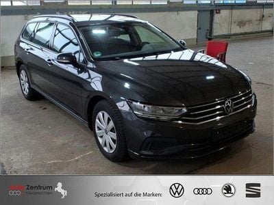 Grau Gebraucht 2022 VW Passat Conceptline Kombi | 23.270 € (Guter Preis)