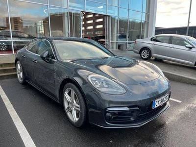 Porsche Panamera 4S