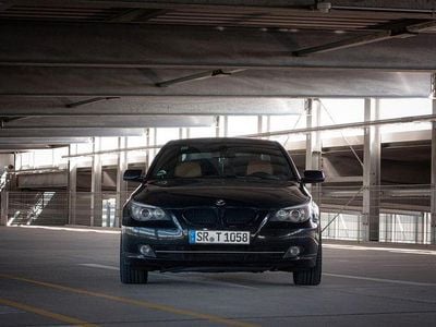 Gebraucht BMW 530 Performance 235 PS (172 kW) 2008 Schwarz Limousine
