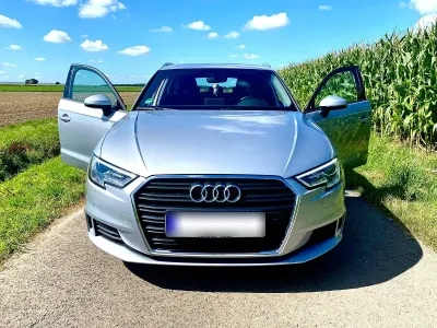 Gebraucht Audi A3 Sport 116 PS (85 kW) 2019 Silber Limousine