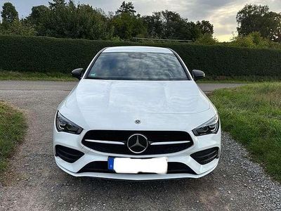 Gebraucht Mercedes CLA250e Shooting Brake AMG line 160 PS (117 kW) 2020 Weiß Kombi