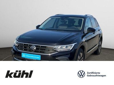 Gebraucht VW Tiguan Move 150 PS (110 kW) 2023 Schwarz SUV