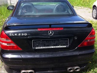 Gebraucht Mercedes SLK230 193 PS (141 kW) 1999 Schwarz Cabrio