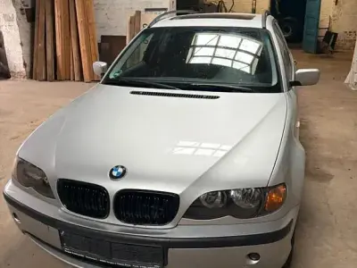 Gebraucht BMW 318 143 PS (105 kW) 2004 Silber Kombi