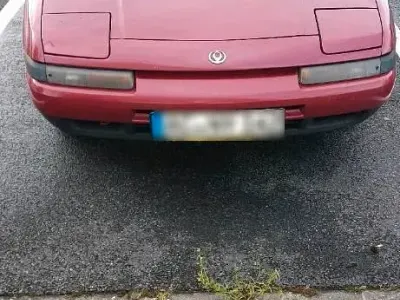 Gebraucht Mazda 323F 88 PS (64 kW) 1993 Rot Limousine