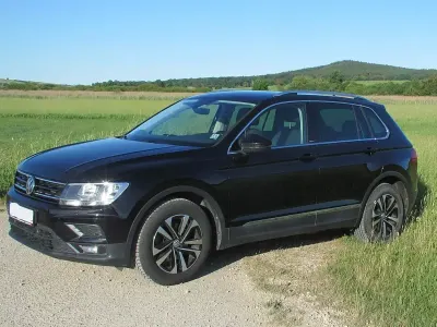 Gebraucht VW Tiguan IQ Drive 150 PS (110 kW) 2020 Schwarz SUV