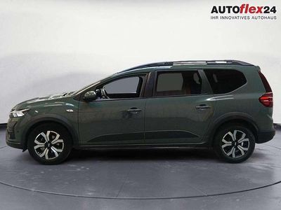 Gebraucht Dacia Jogger 111 PS (81 kW) 2024 Vert lichen kaki Van / Kleinbus