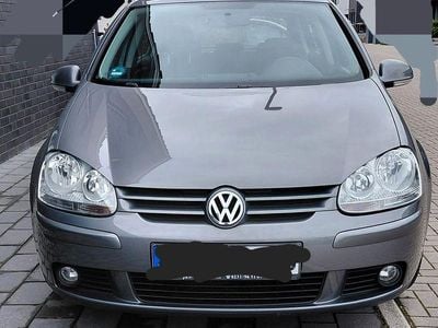 Gebraucht VW Golf V 102 PS (75 kW) 2007 Grau Limousine